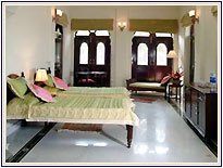 Tiger Den Resort, Bandhavgarh Hotels